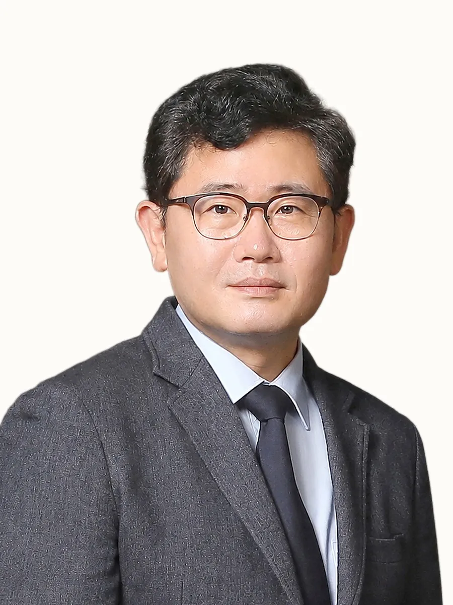 Chang-Ho Lee